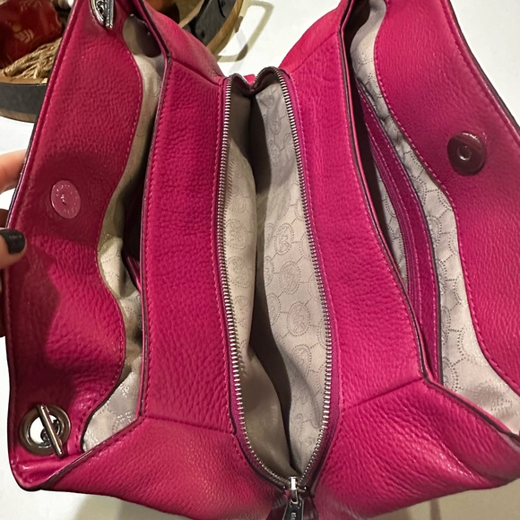 Michael Kors Shoulder Bag - Picture 2 of 3